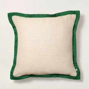 18"x18" Textured Woven Flange Detail Indoor/Outdoor Square Throw Pillow